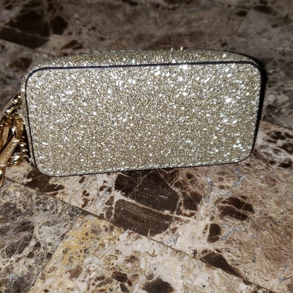 New MK Giftables Michael Kors Coin Pouch Keychain - Picture 6 of 10